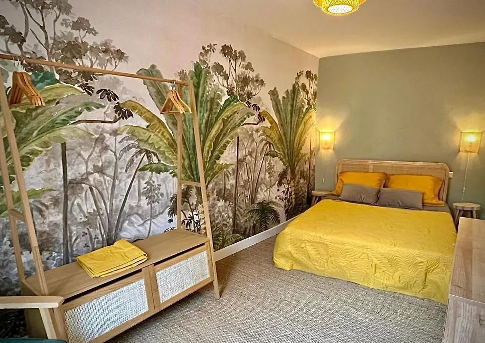 La Maison Du Bonheur Gite Le Coquet Apartment Largentiere