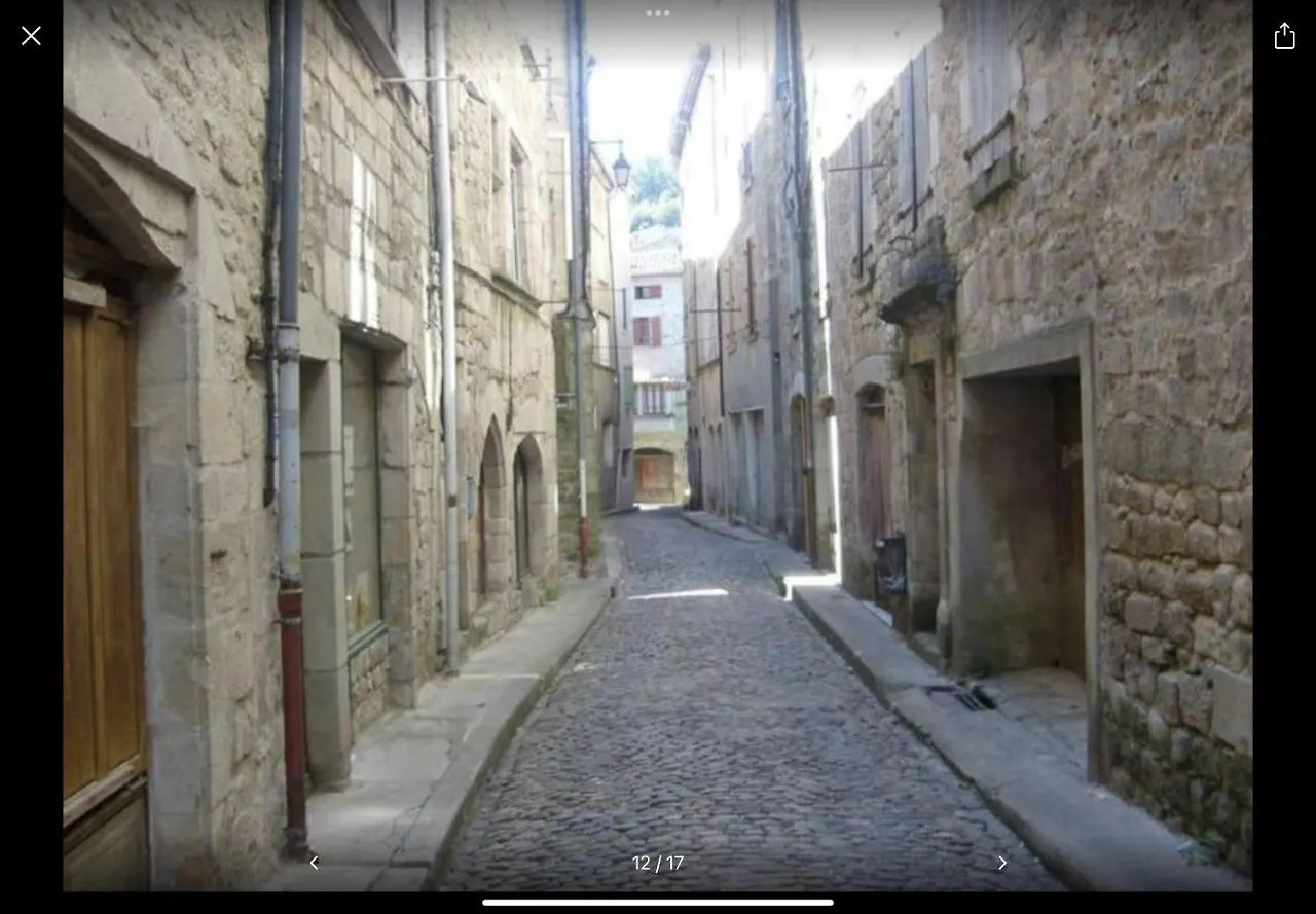 La Maison Du Bonheur Gite Le Coquet Apartment Largentiere 0*,  France